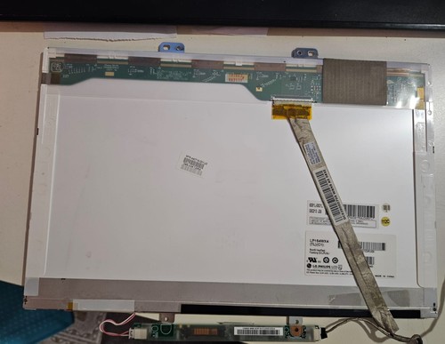 Monitor display per - monitor, 530